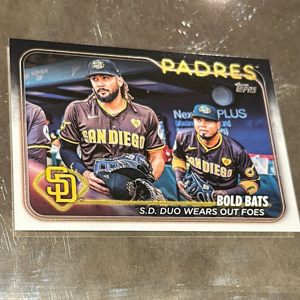 Topps Padres Baseball Card - Black and Gold
